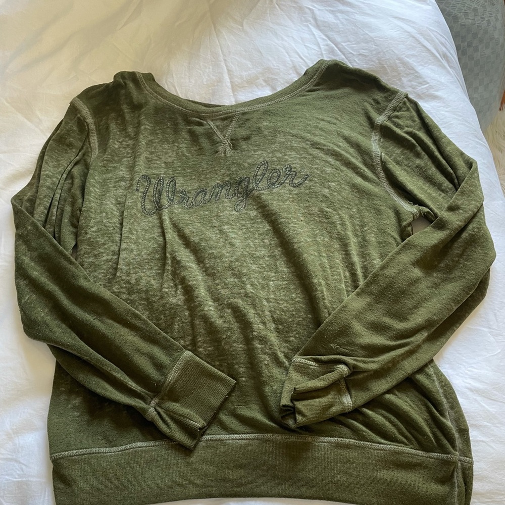Green wrangler sweater in good condition!